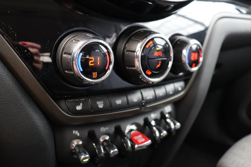 MINI Cooper D