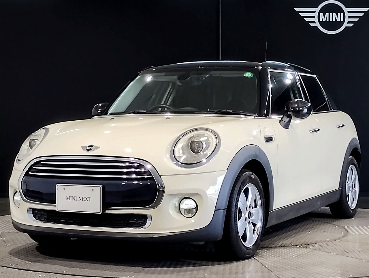 MINI COOPER 5 DOOR