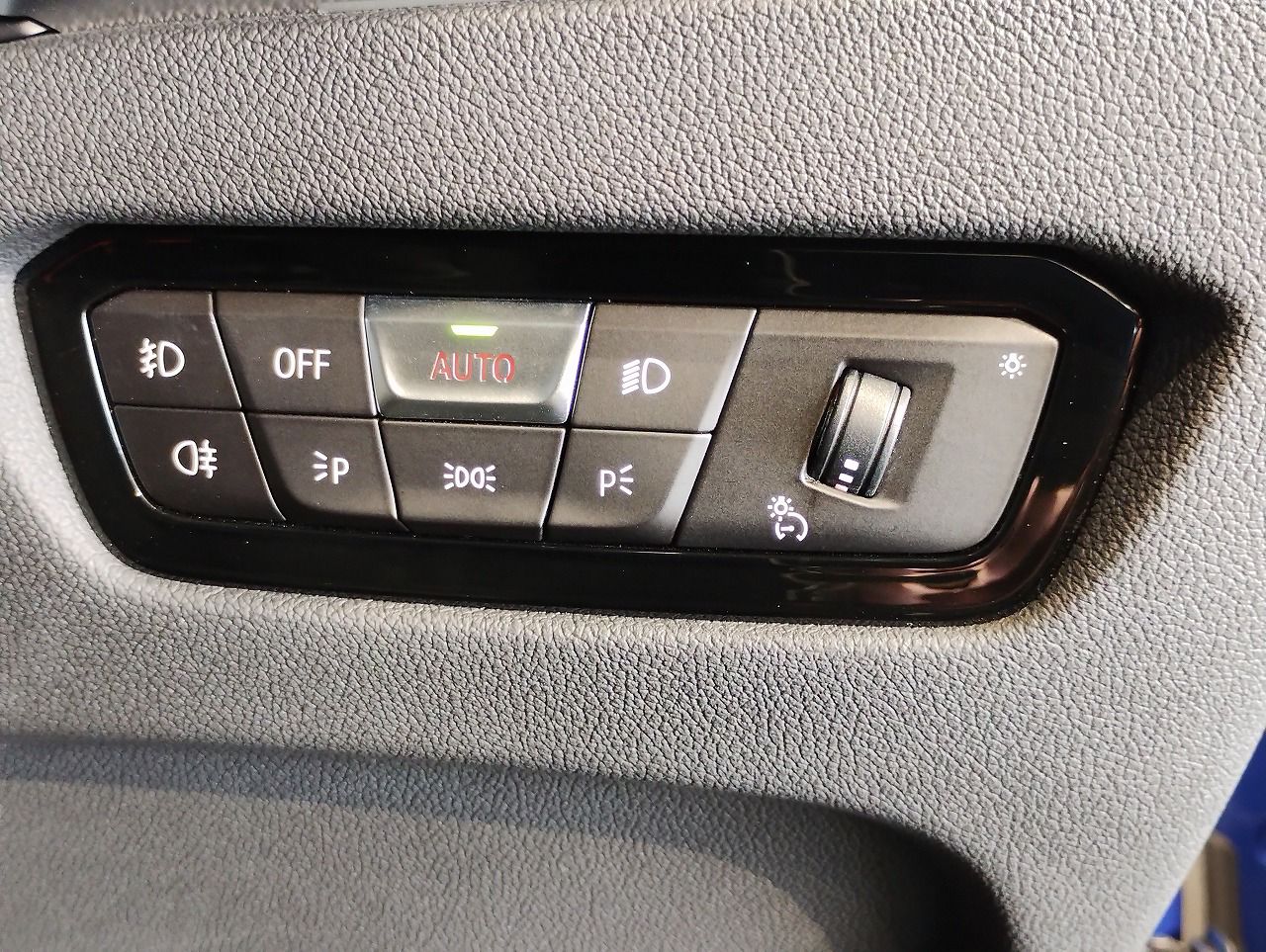 G21 318i Touring
