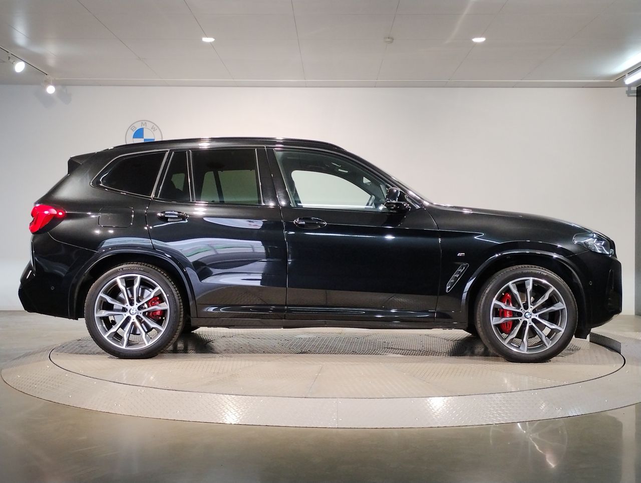 G01 X3 M40i RHD LCI ZA