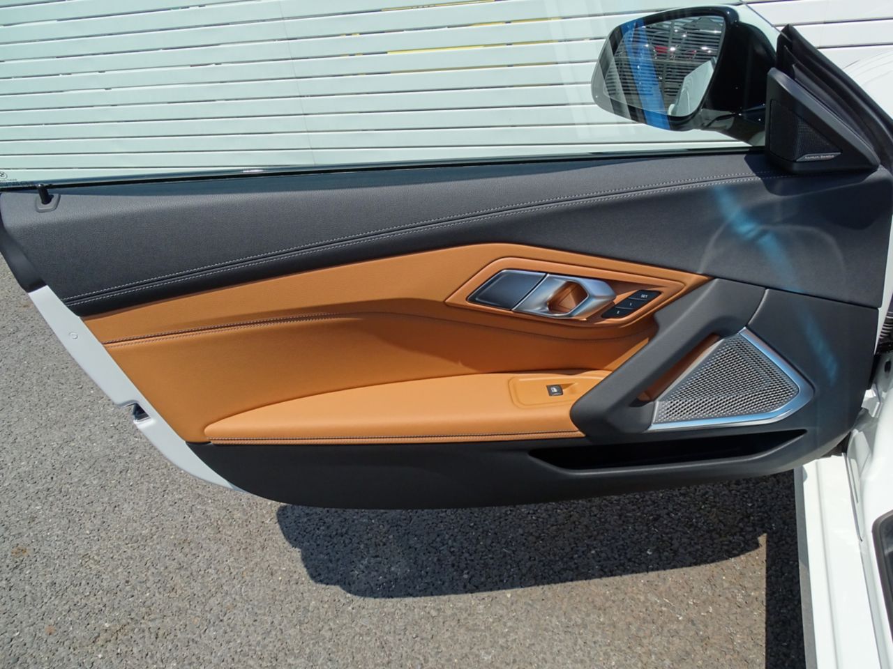 G29 z4 sDrive20i RHD