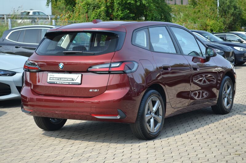 BMW 216