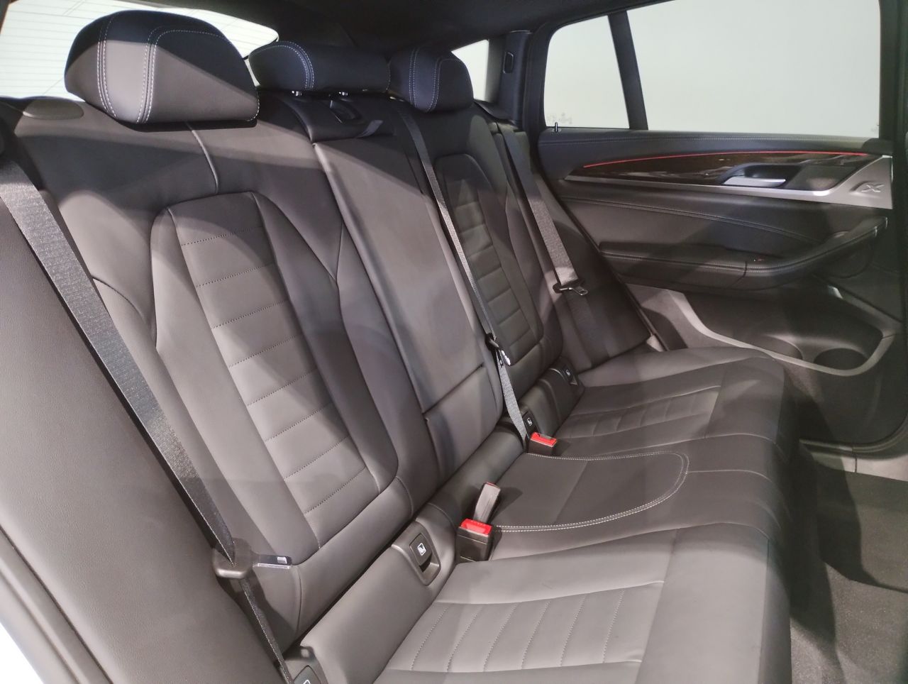 X4 xDrive20d RHD
