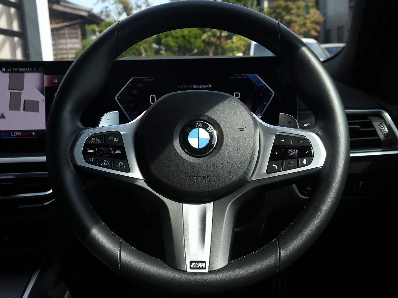 320d xDrive Berline RHD