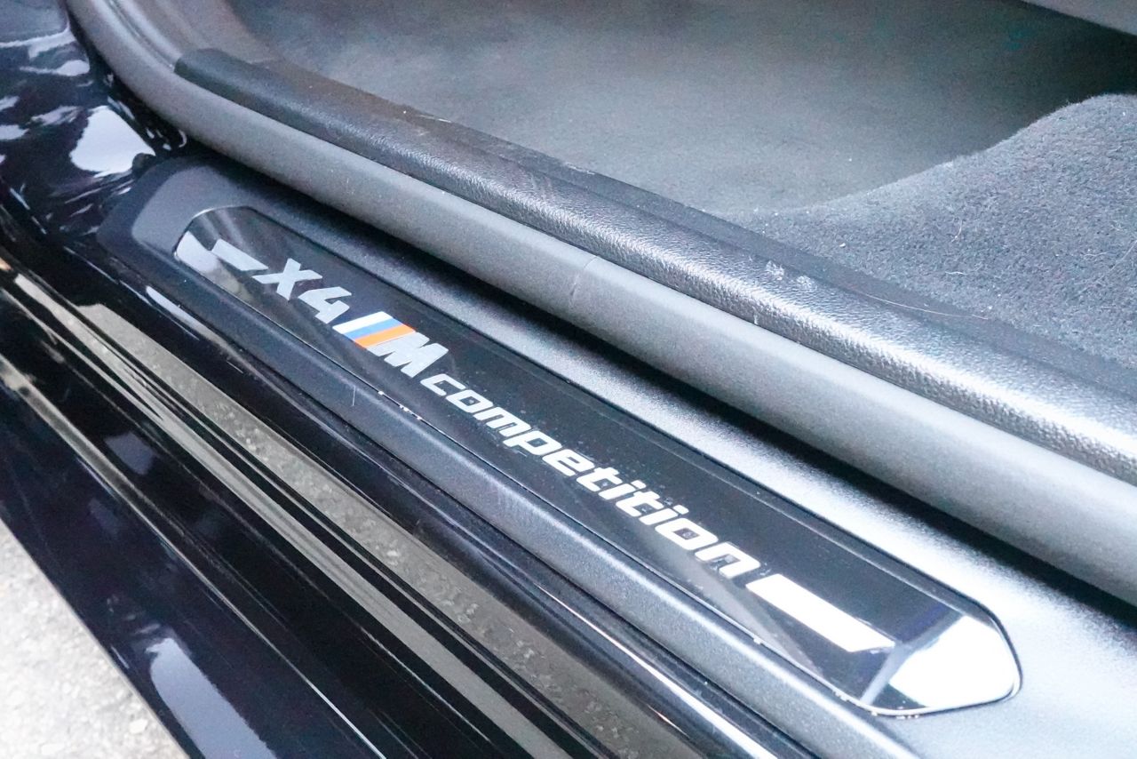 X4 M RHD