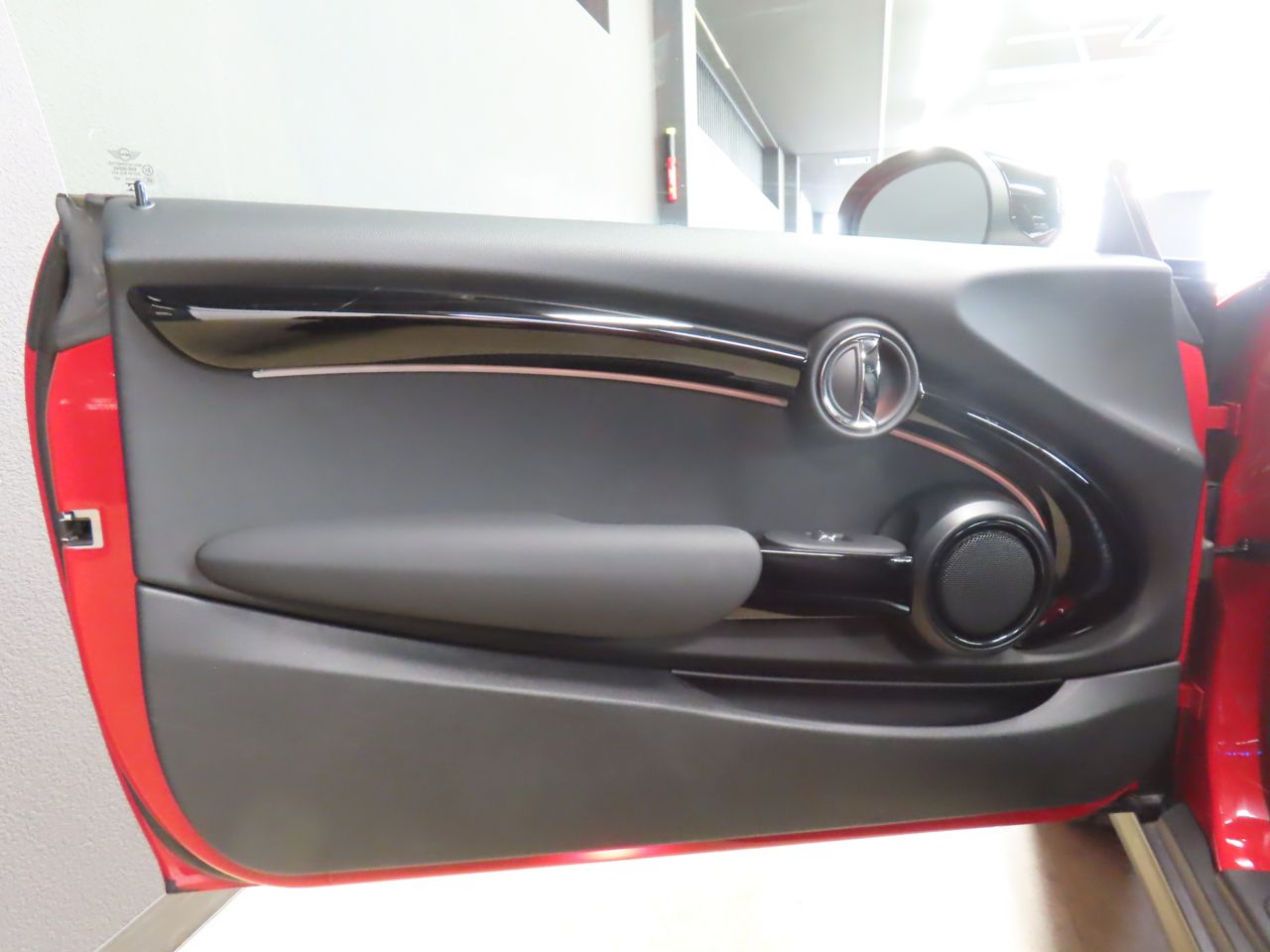 MINI Cooper F56 RHD