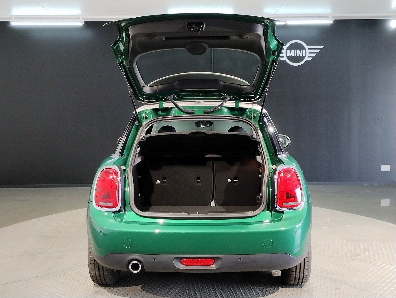 MINI F55 Cooper D 5dr Hatch LCI