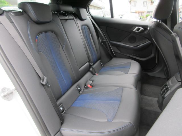 F40 118d Sports Hatch 5-door B47 2.0d