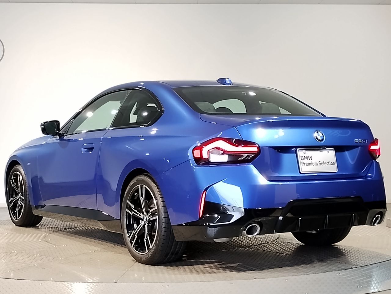 G42 220i Coupe
