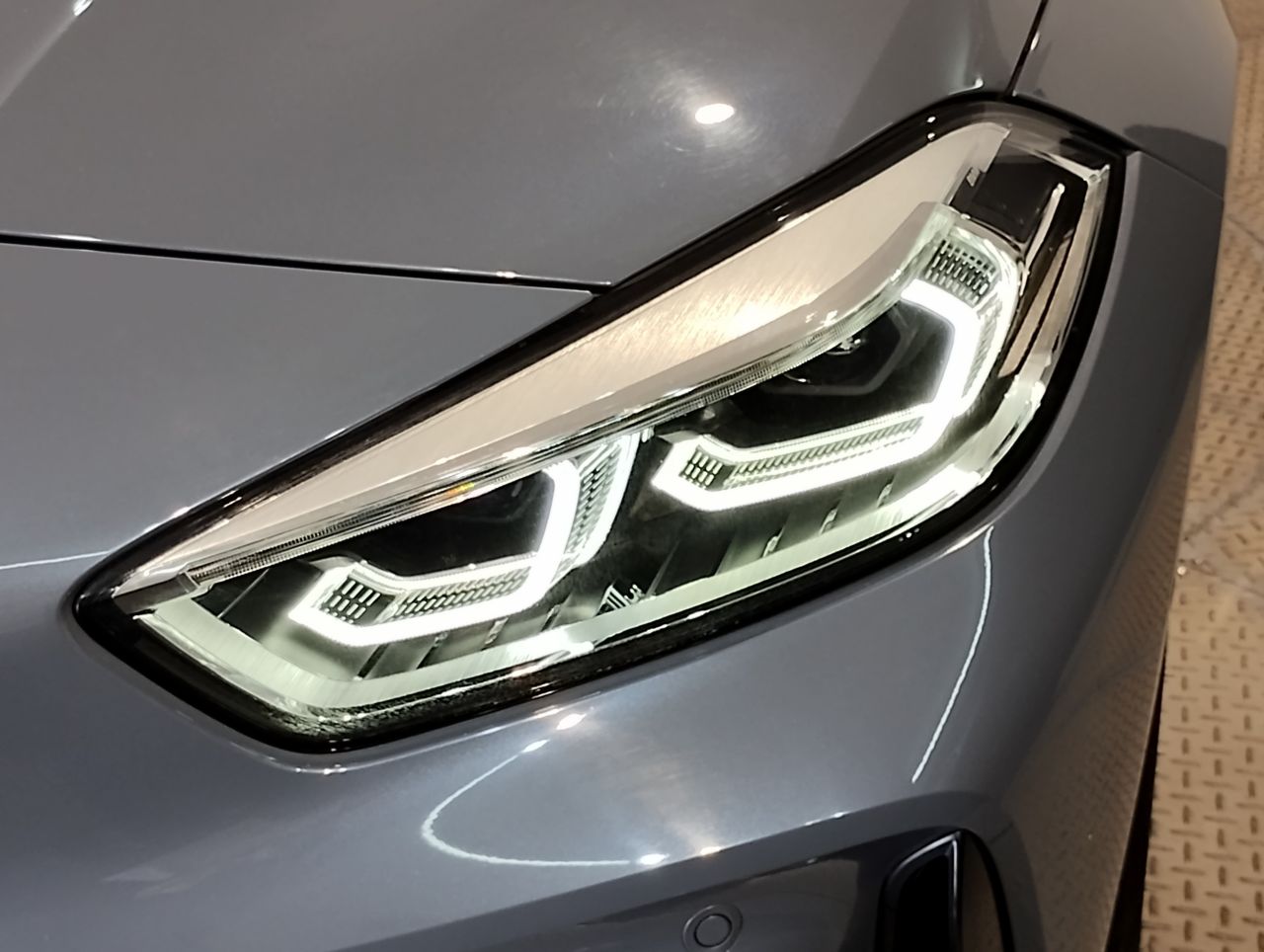 F40 118d Sports Hatch 5-door B47 2.0d