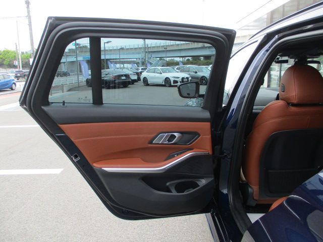 G21 320d xDrive Touring RHD