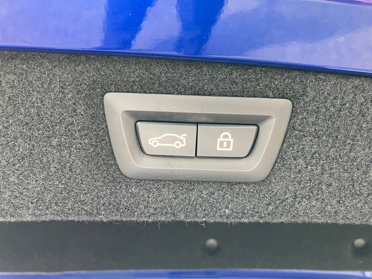 F91 M8 Competition Convertible S63 4.4i