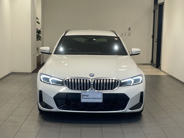 318i Touring RHD