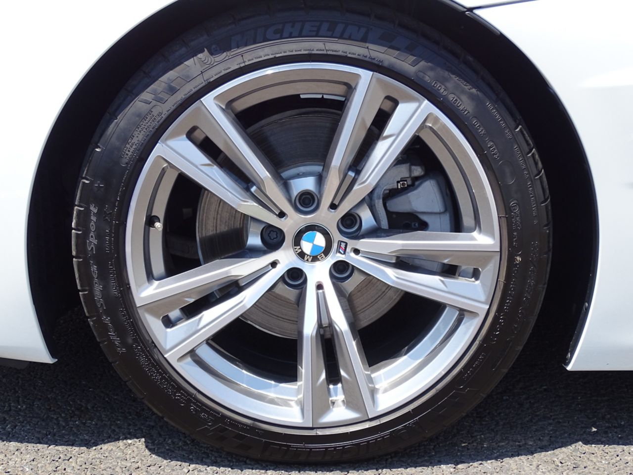 G29 z4 sDrive20i RHD