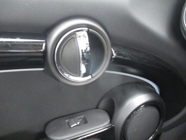 MINI One Hatch RHD F56