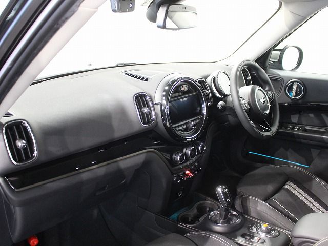 F60 MINI Cooper S Countryman