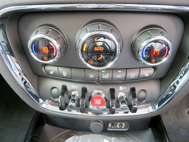 MINI COOPER S CLUBMAN