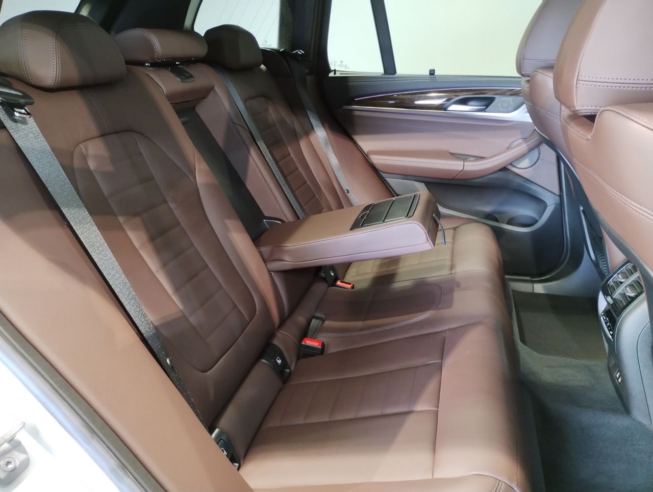 G01 X3 M40i RHD LCI ZA