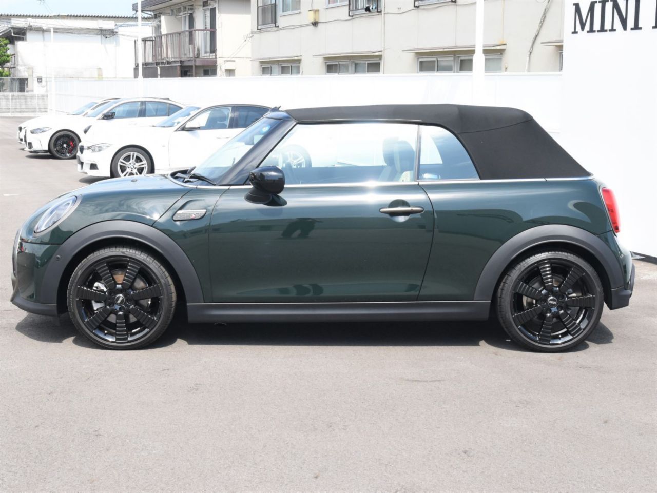 MINI Cooper S Convertible RHD