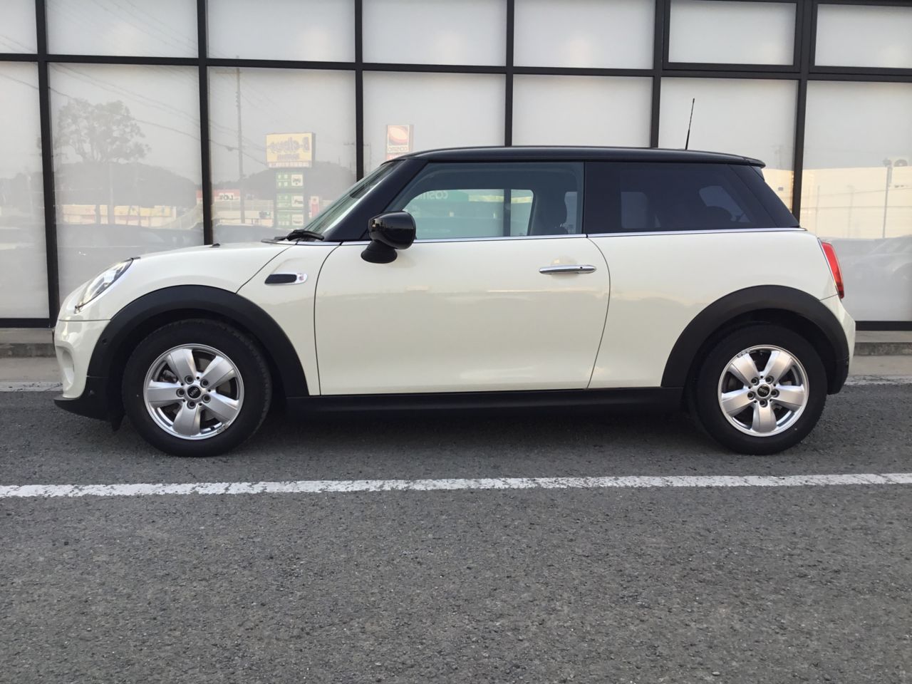 F56 MINI Cooper 3-Door Hatch LCI