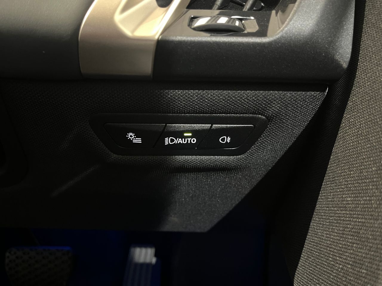 i20 iX xDrive40