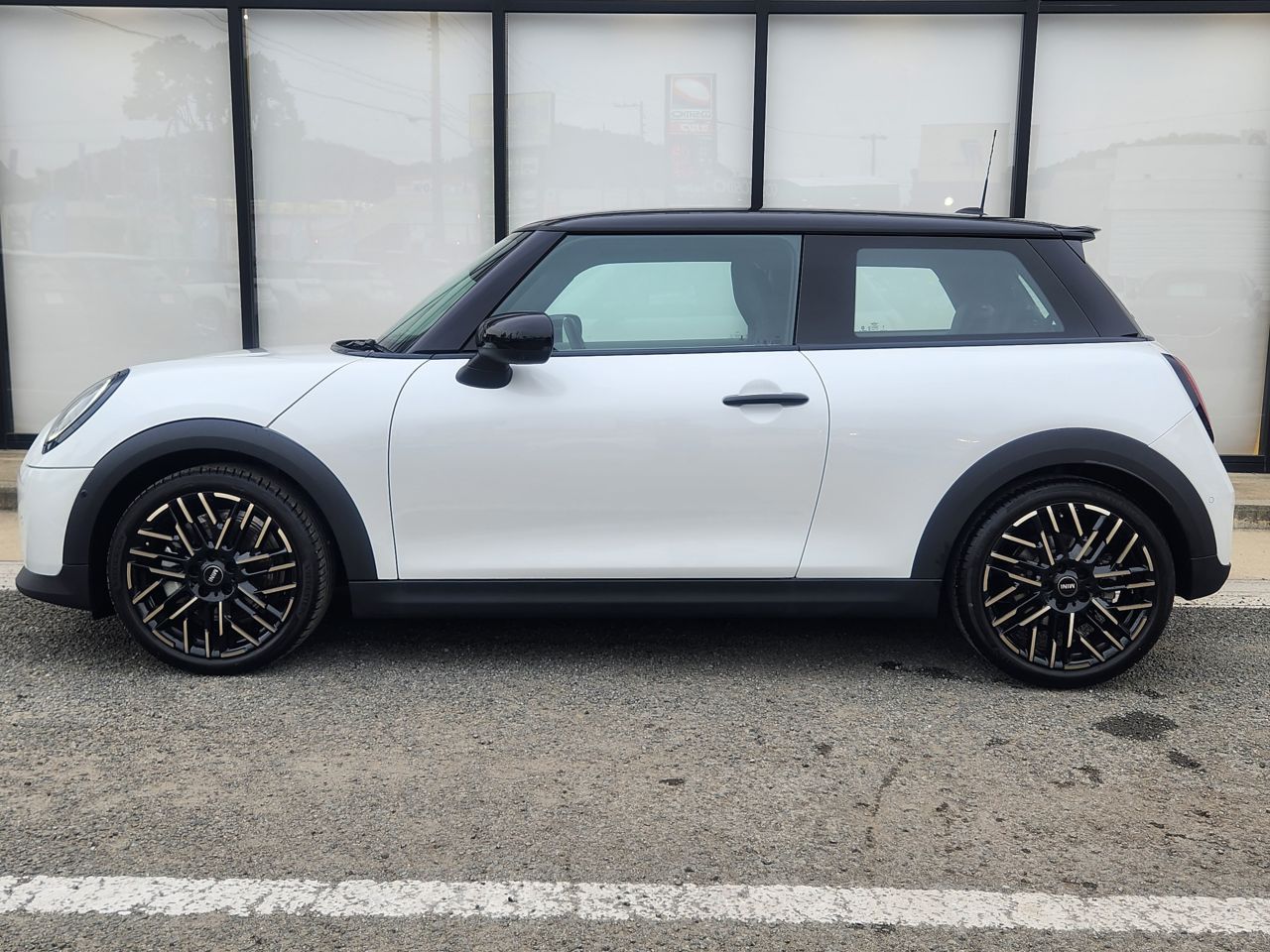 F66 MINI Cooper S 3Dr