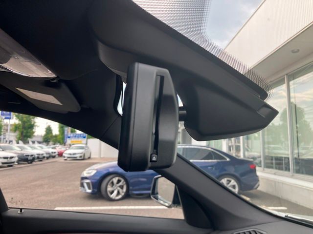 F48 X1 xDrive20i B48 2.0i LCI