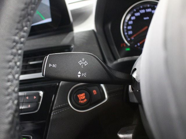 X1 sDrive18i RHD