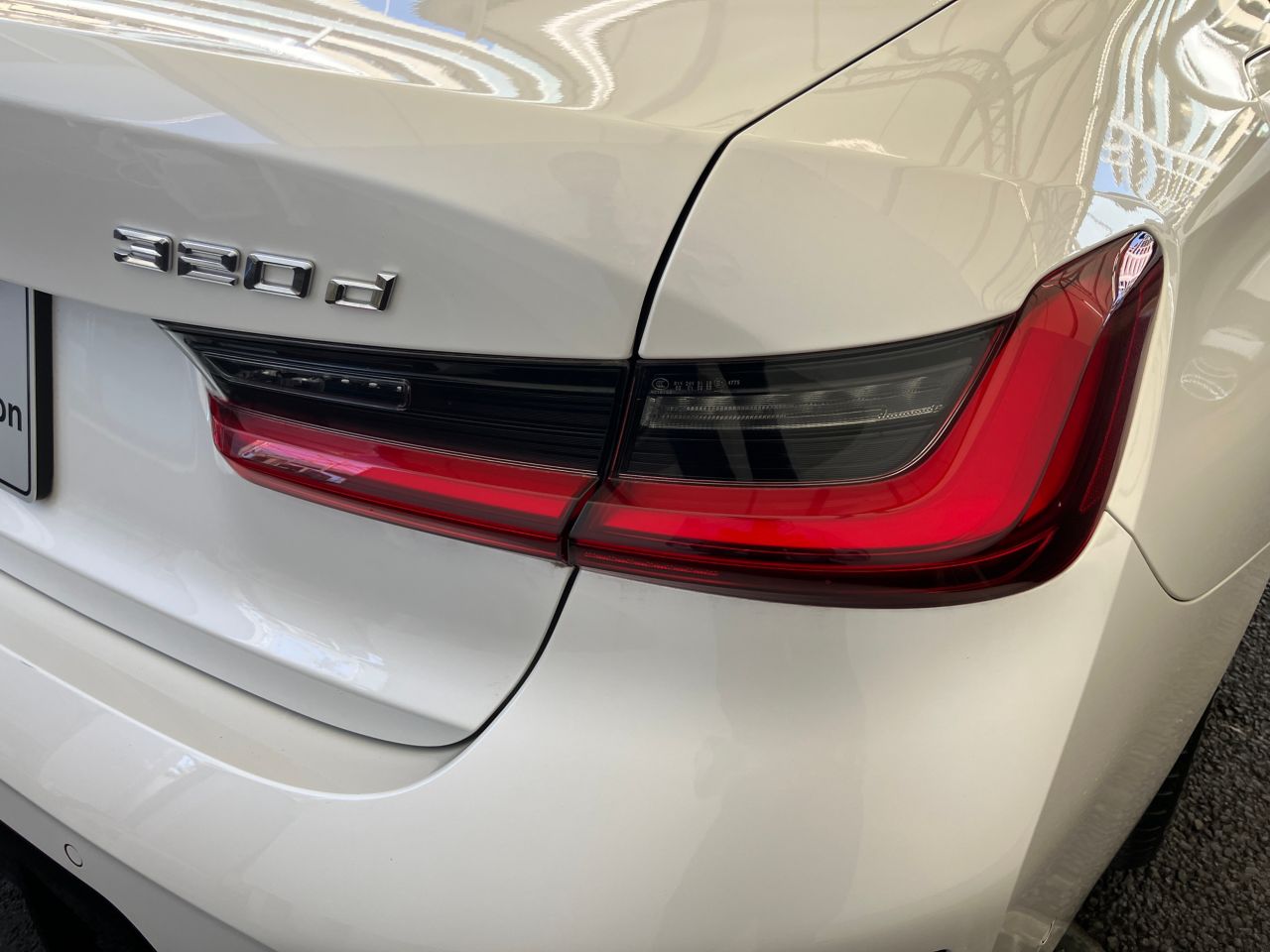 320d xDrive Berline RHD