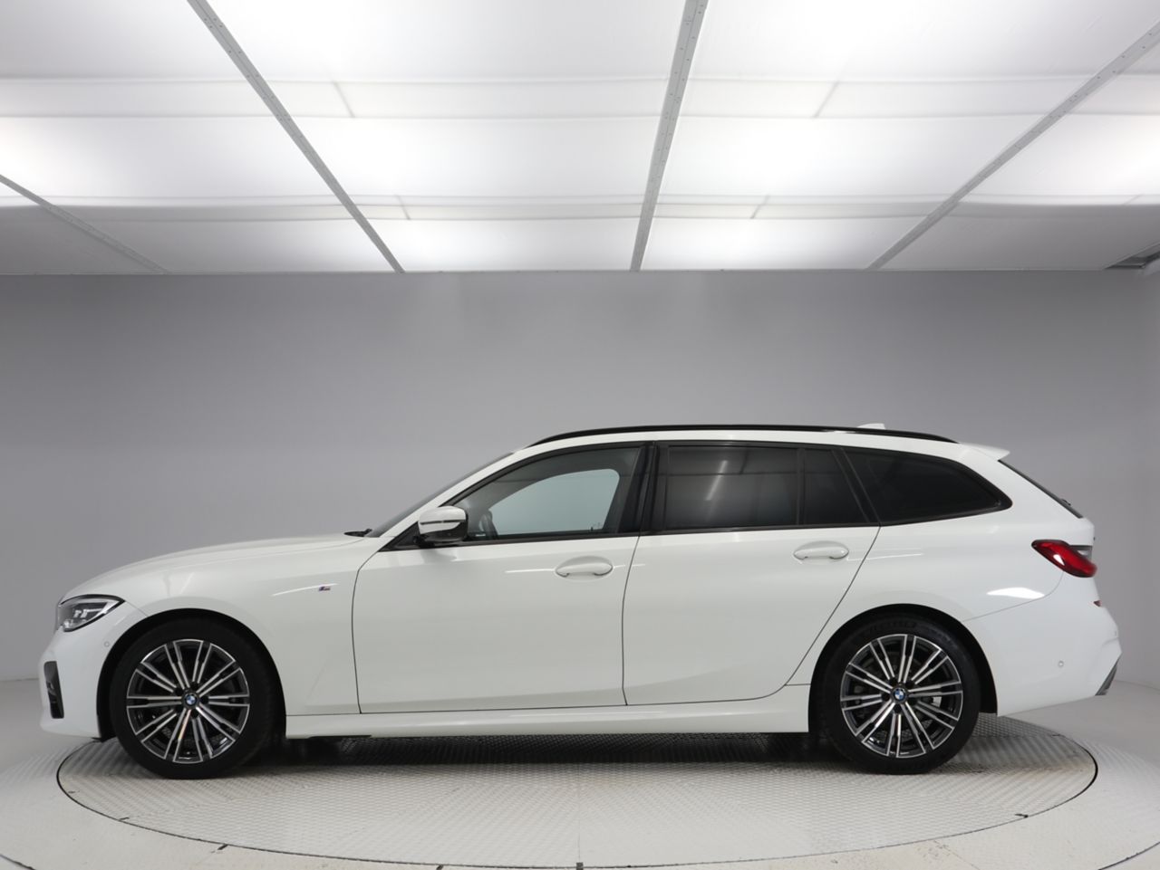 G21 320d xDrive Touring RHD