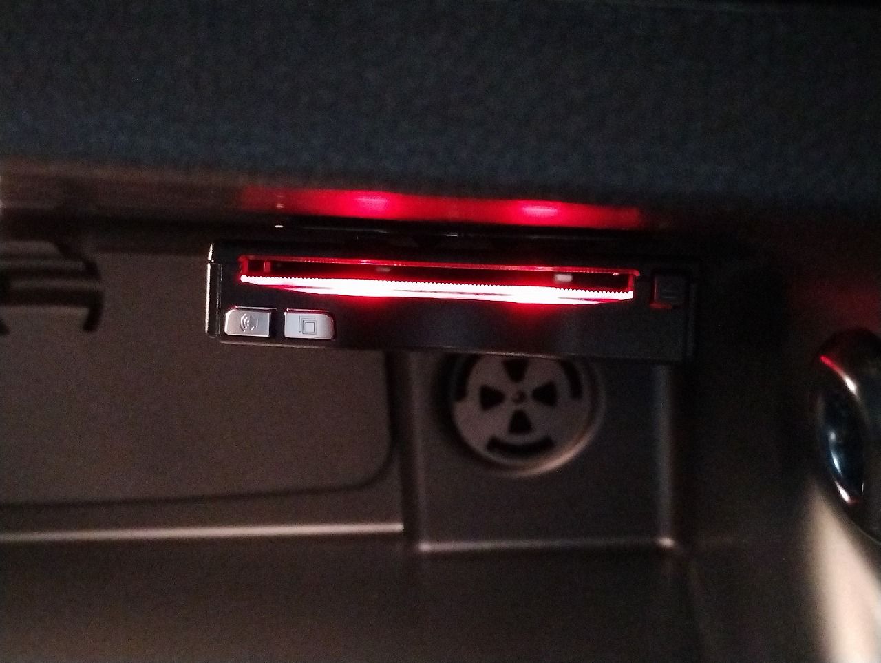 F55 COOPER D (AT)
