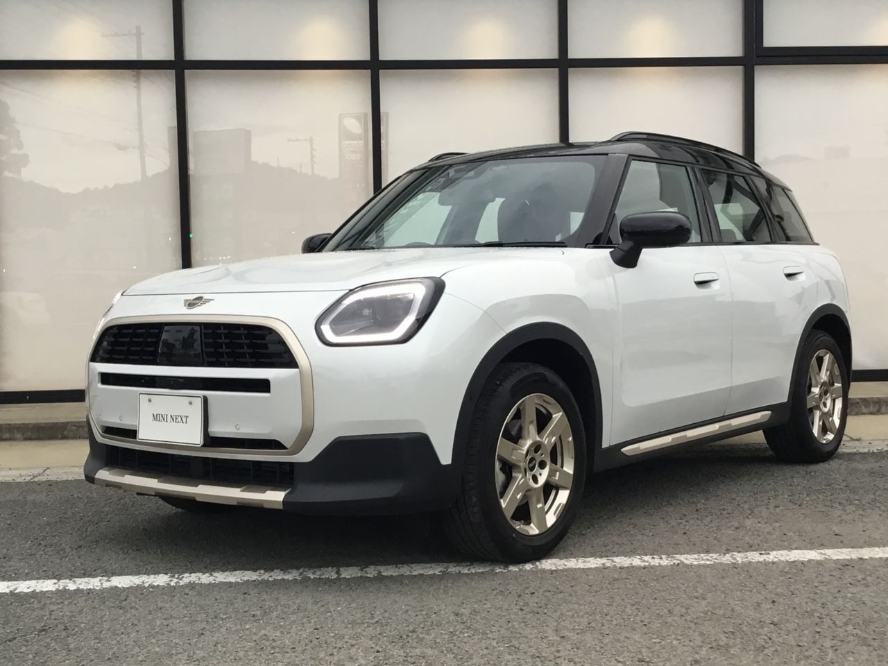 THE NEW MINI COUNTRYMAN D