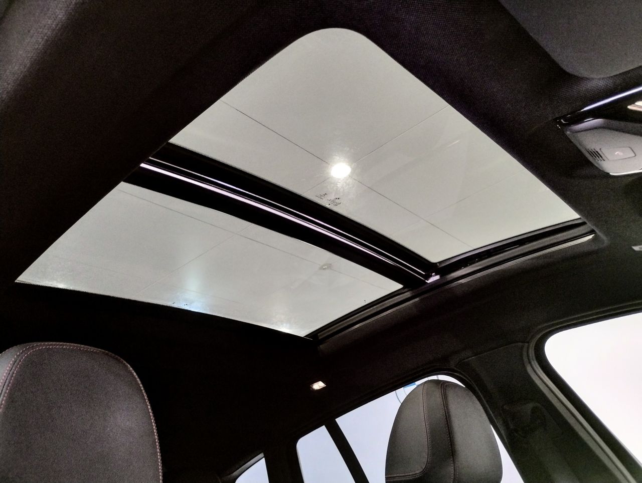 X4 M40i RHD