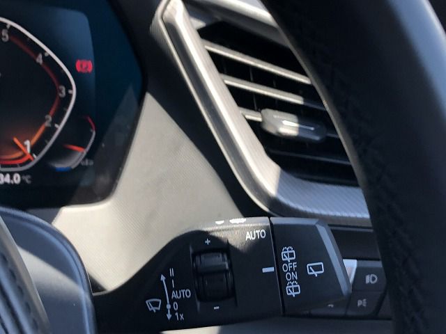 118i RHD