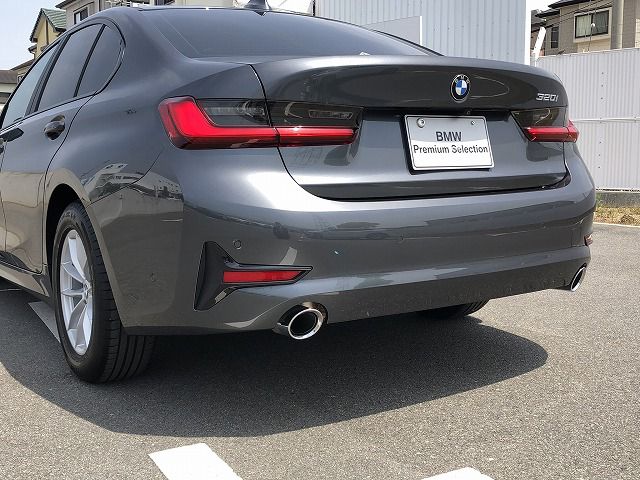 G20 320i Saloon RHD MX