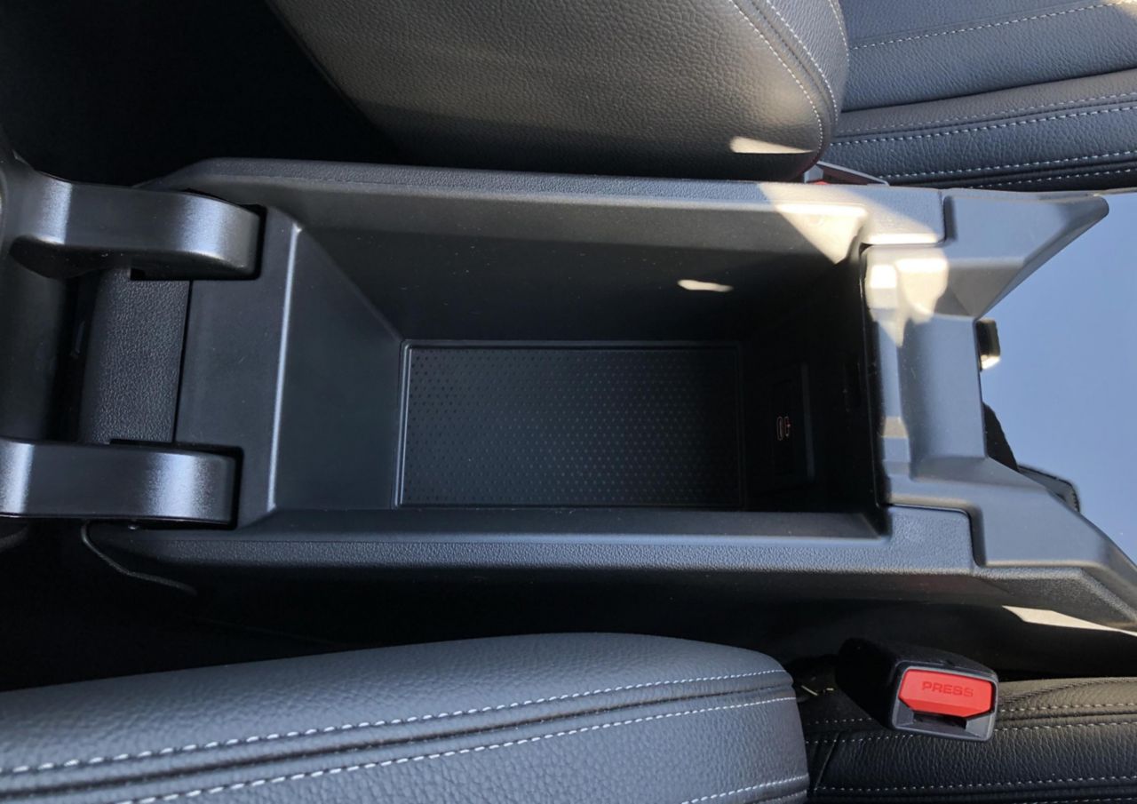 F40 M135i xDrive Sports Hatch 5-door B48 2.0i