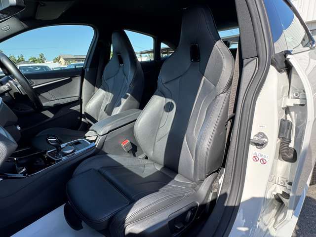 F4* **35i xDrive **** ***** B48 2.0i