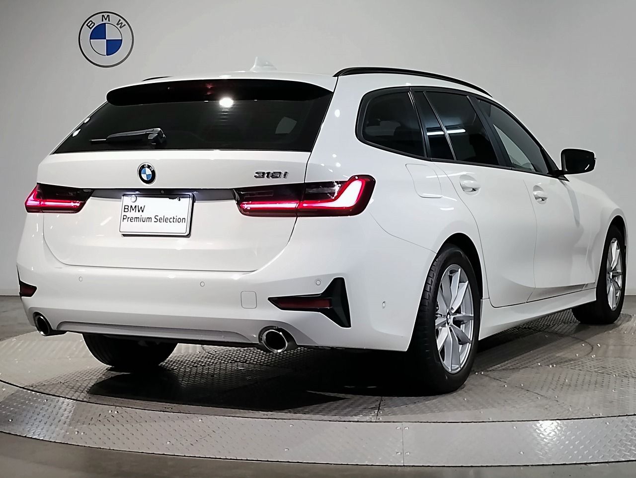 G21 318i Touring