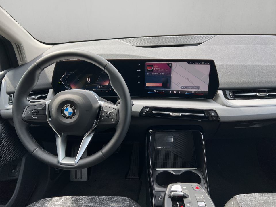 BMW 216