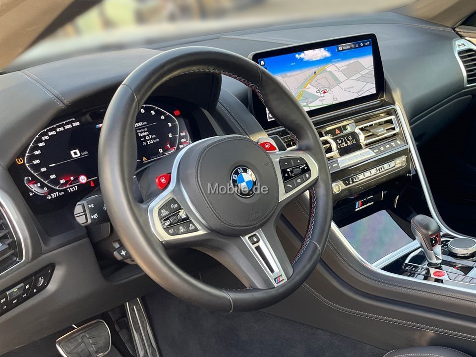 BMW M8