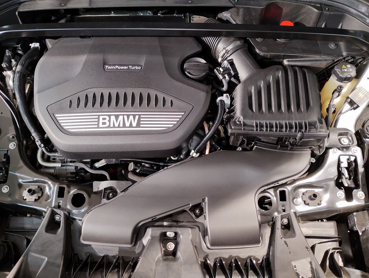 F48 X1 xDrive18d B47 2.0d LCI