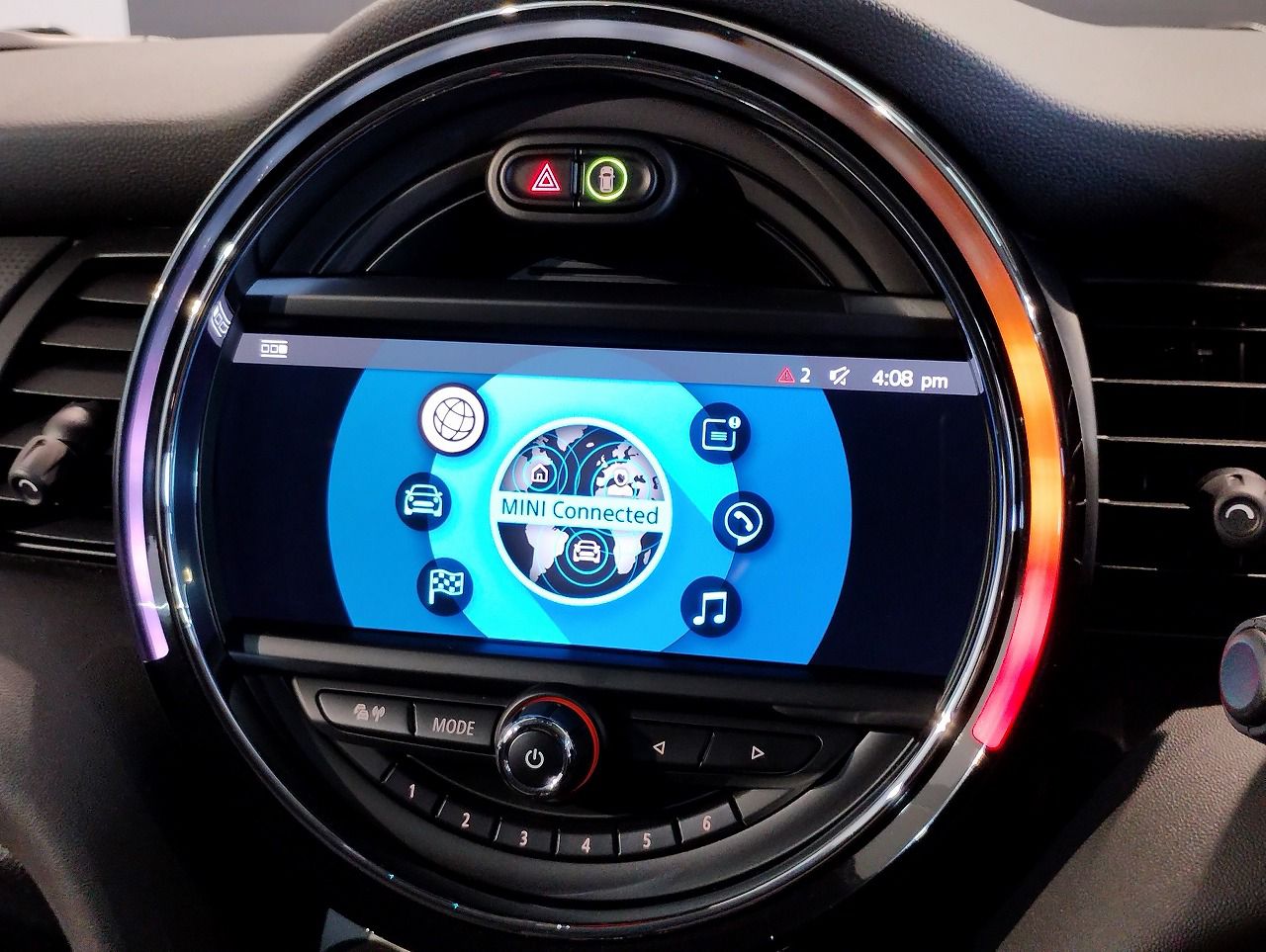 F56 COOPER D (AT)