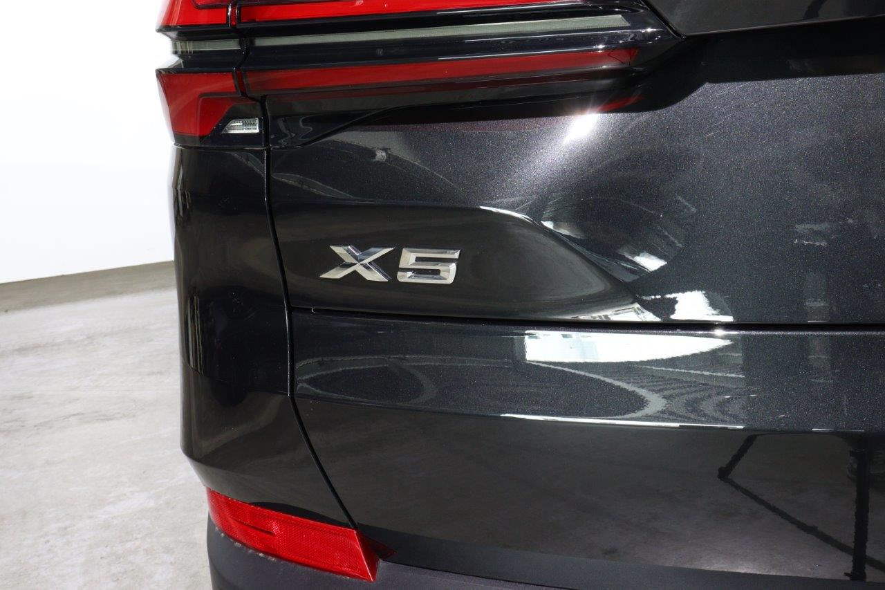 X5 xDrive30d RHD