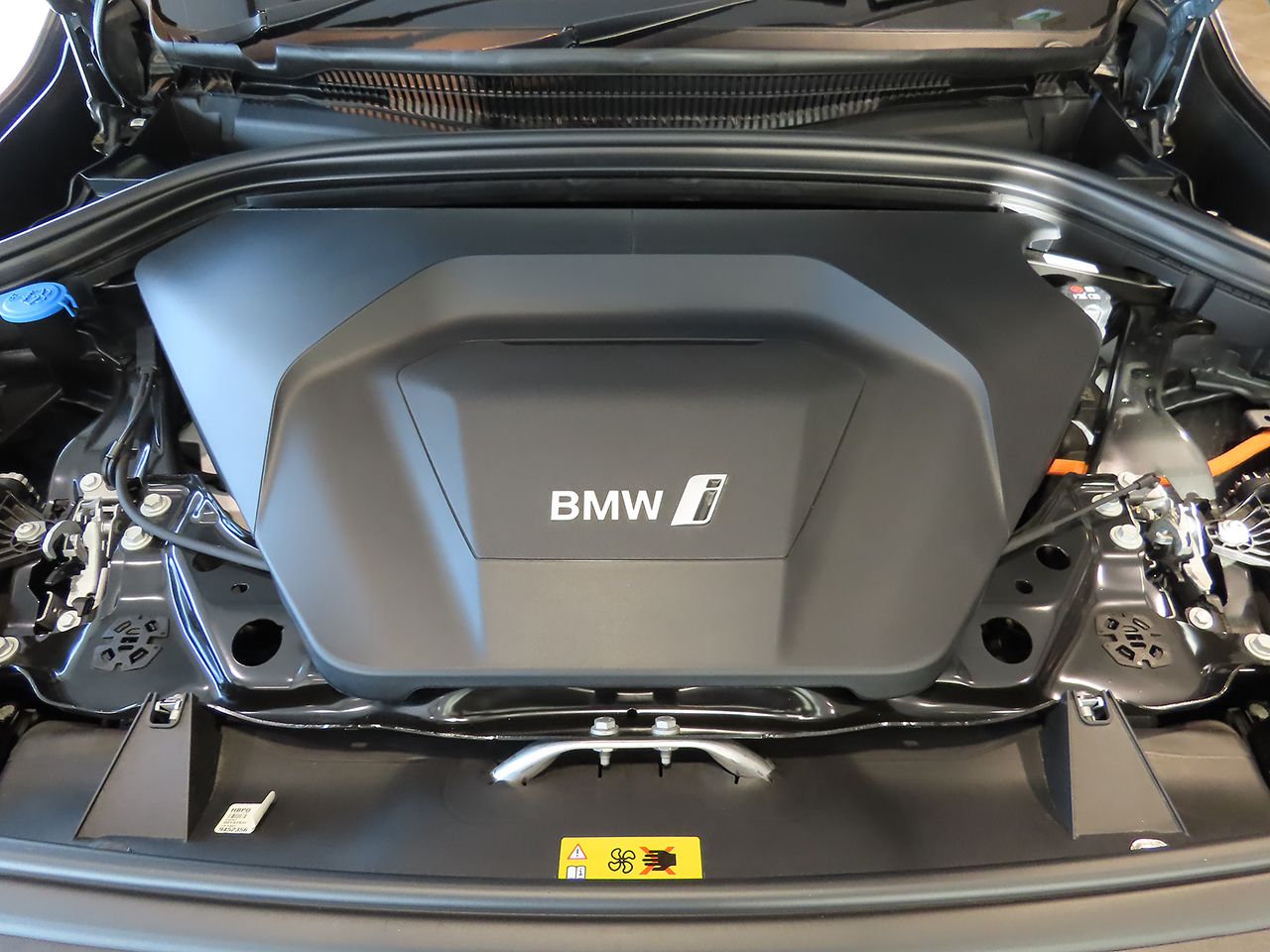 U11 iX1 xDrive30