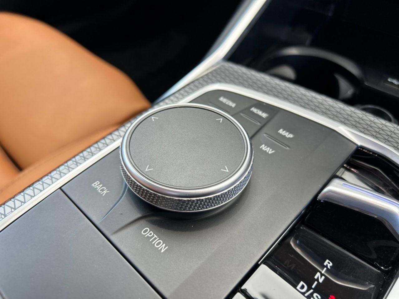 G21 M340i xDrive Touring LCI RHD