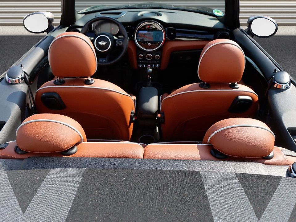 MINI Cooper Cabrio