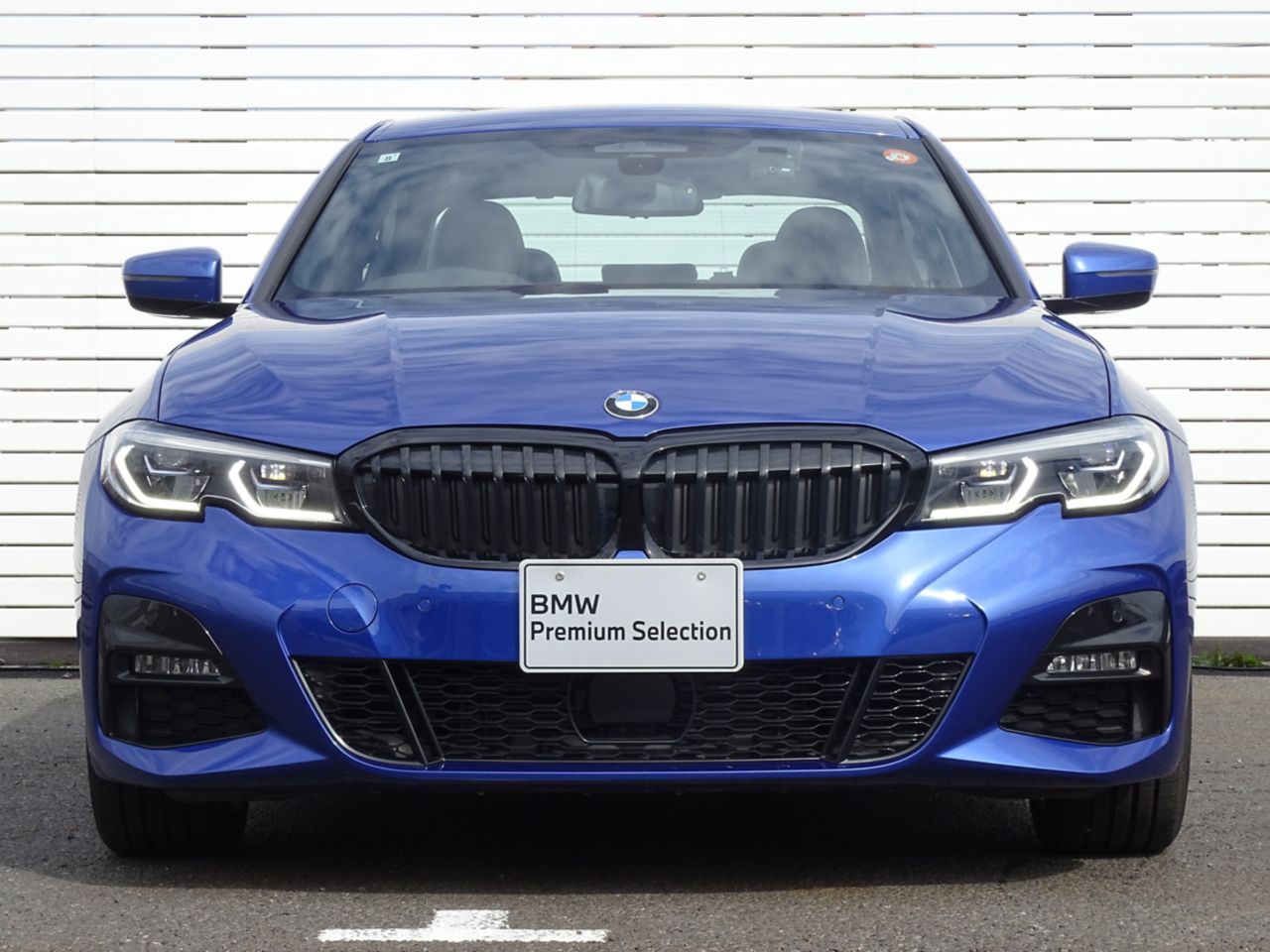 G20 320d xDrive RHD Saloon