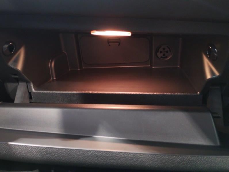 MINI F55 Cooper D 5dr Hatch LCI