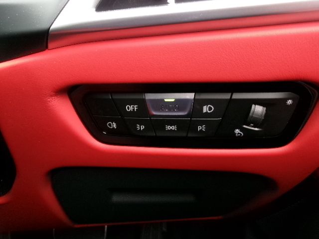 G** M* C********** * x***** T******