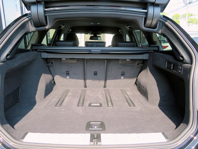 G21 320i Touring LCI RHD